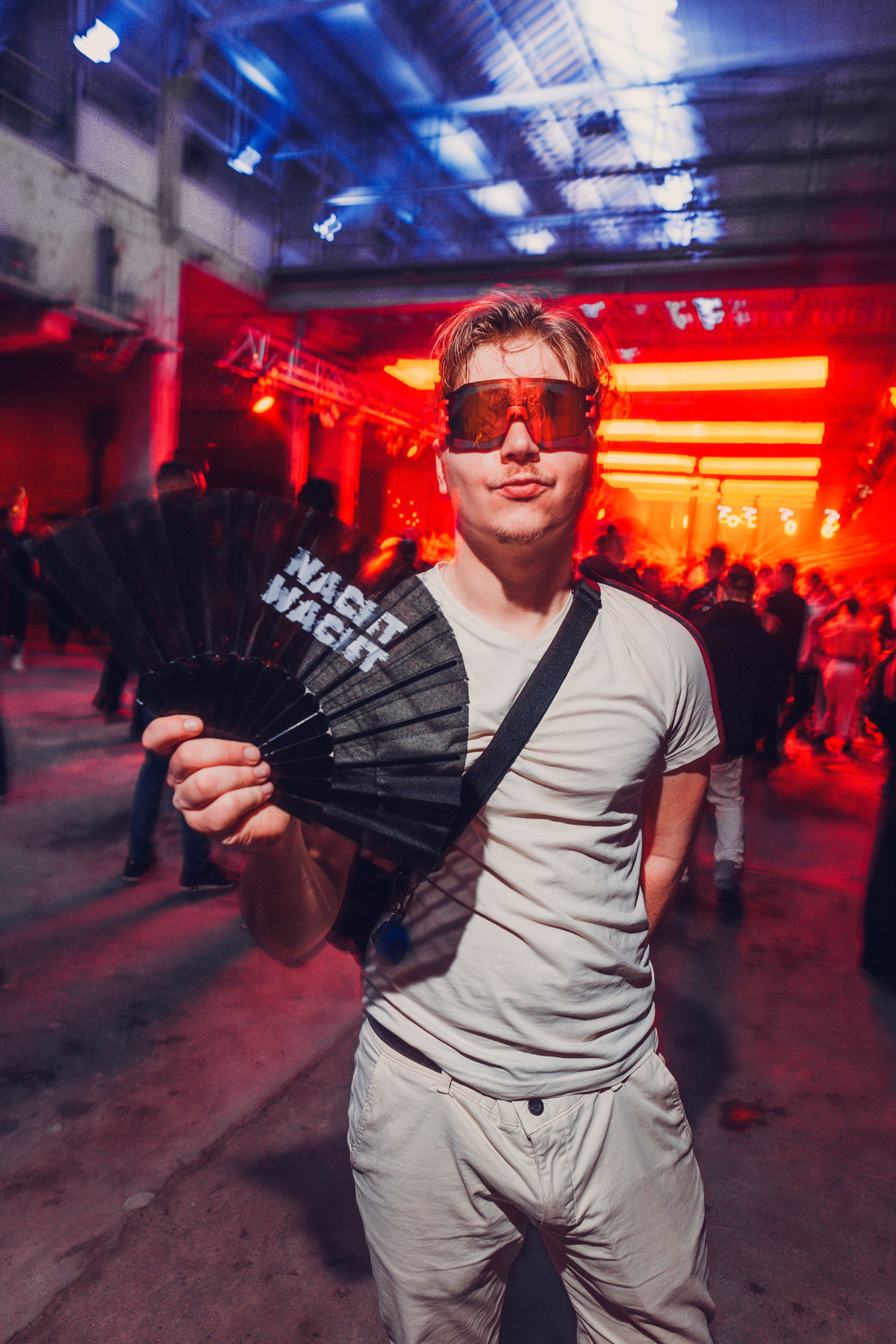 Loading... just a sec